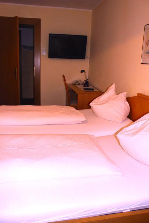 Gasthof-Hotel Winkler Mühldorf 外观 照片