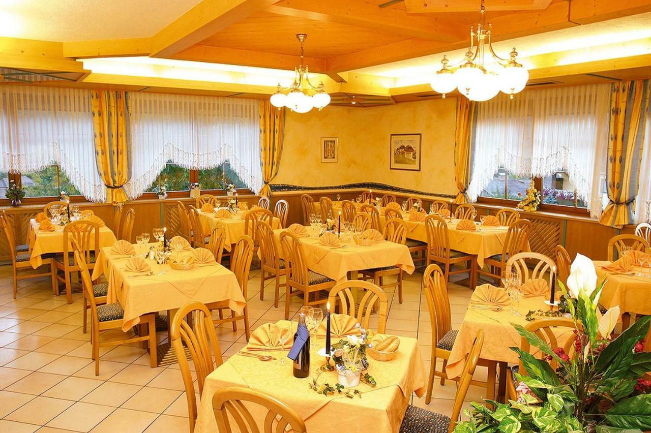 Gasthof-Hotel Winkler Mühldorf 外观 照片