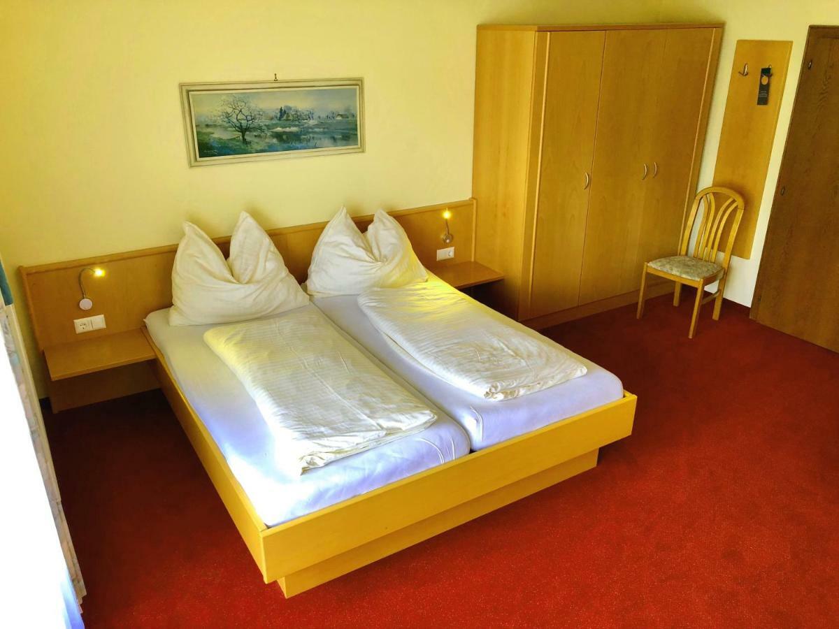 Gasthof-Hotel Winkler Mühldorf 外观 照片